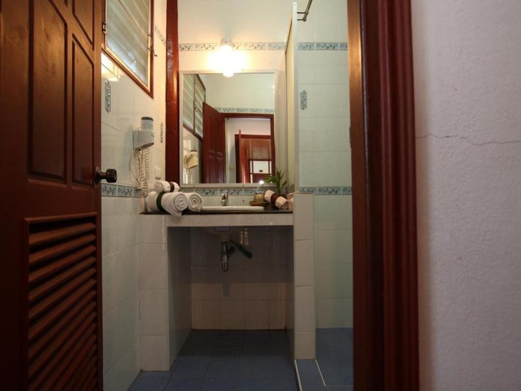 Vansana Nam Ngum Resort Вьентьян Номер фото